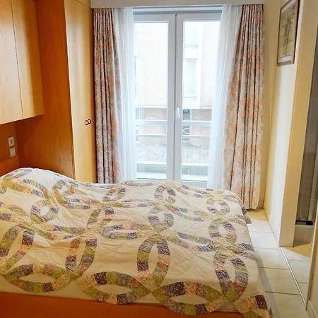 Apartment In Nieuwpoort With Sea View