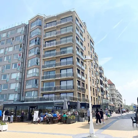 Apartment In Nieuwpoort With Sea View Nieuport